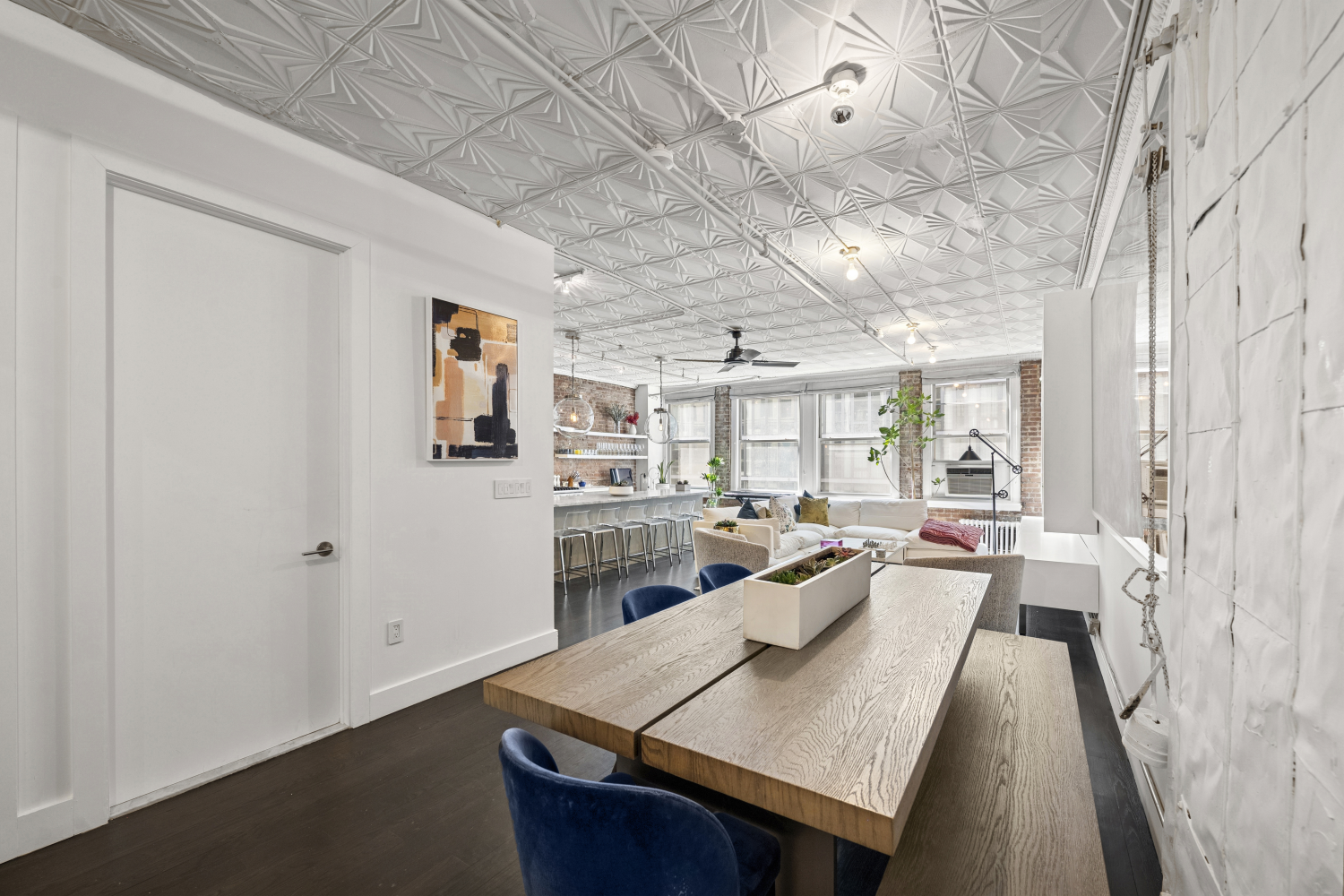 143 W 27TH Street 3F