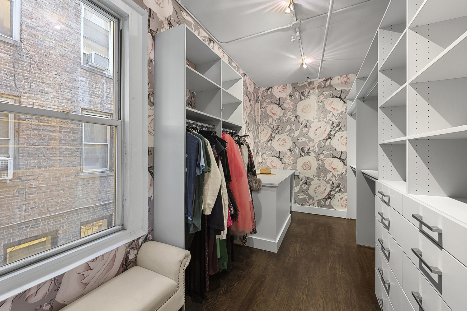143 W 27TH Street 3F