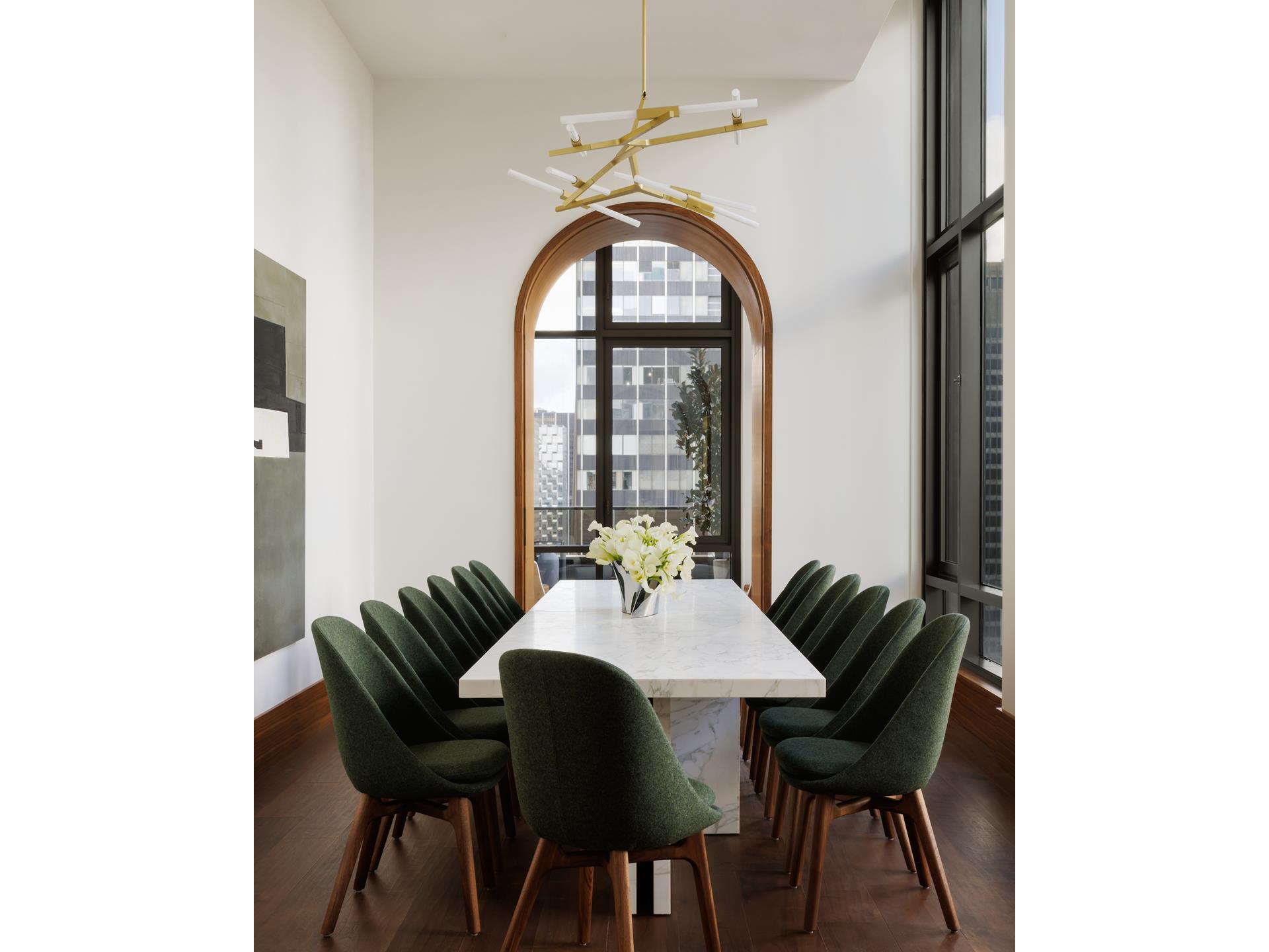 135 E 47TH Street 21F