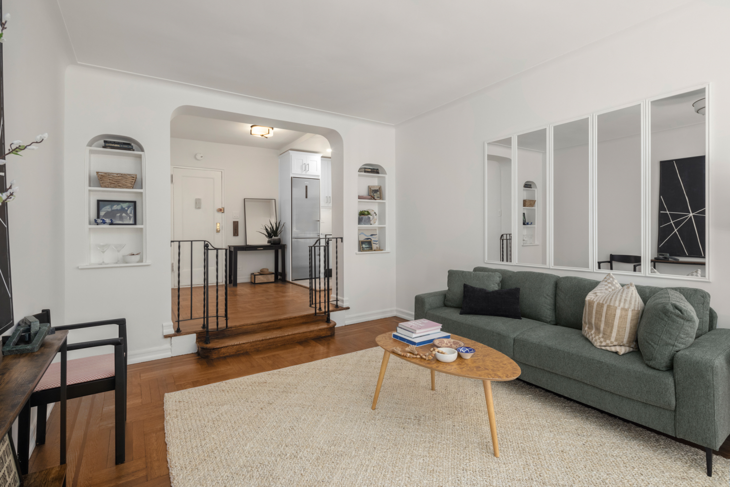 210 W 103RD Street 2G