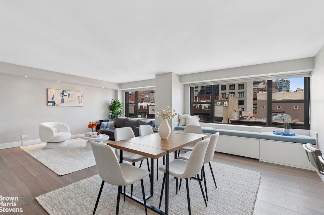 115 E 9TH Street 8LM