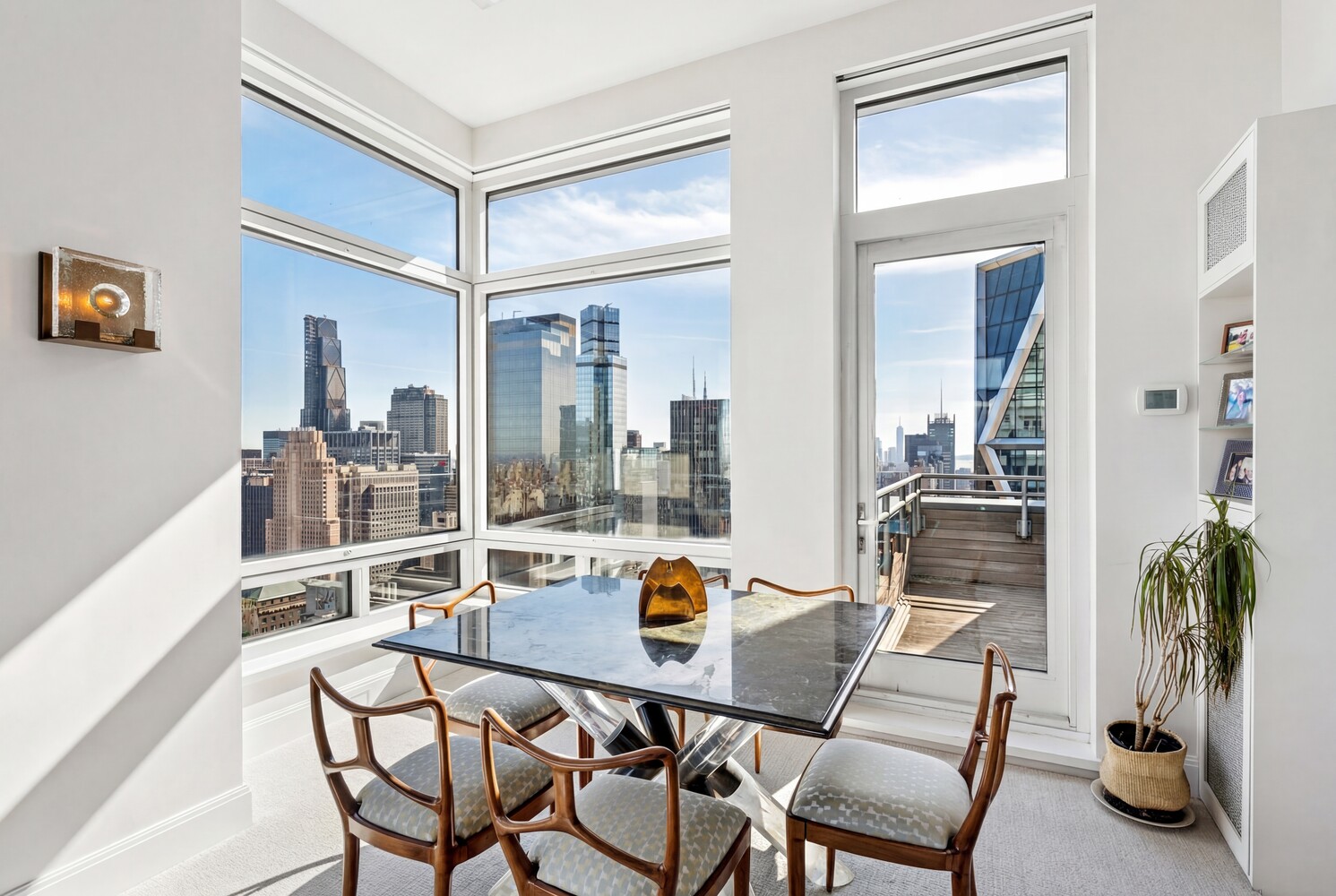 301 W 57TH Street 52C