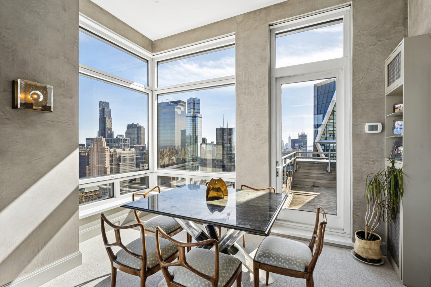 301 W 57TH Street 52C