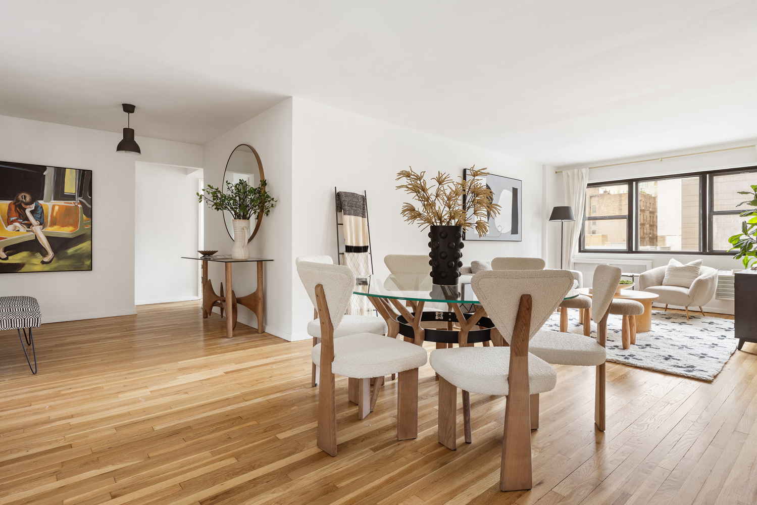 140 7TH Avenue 4L