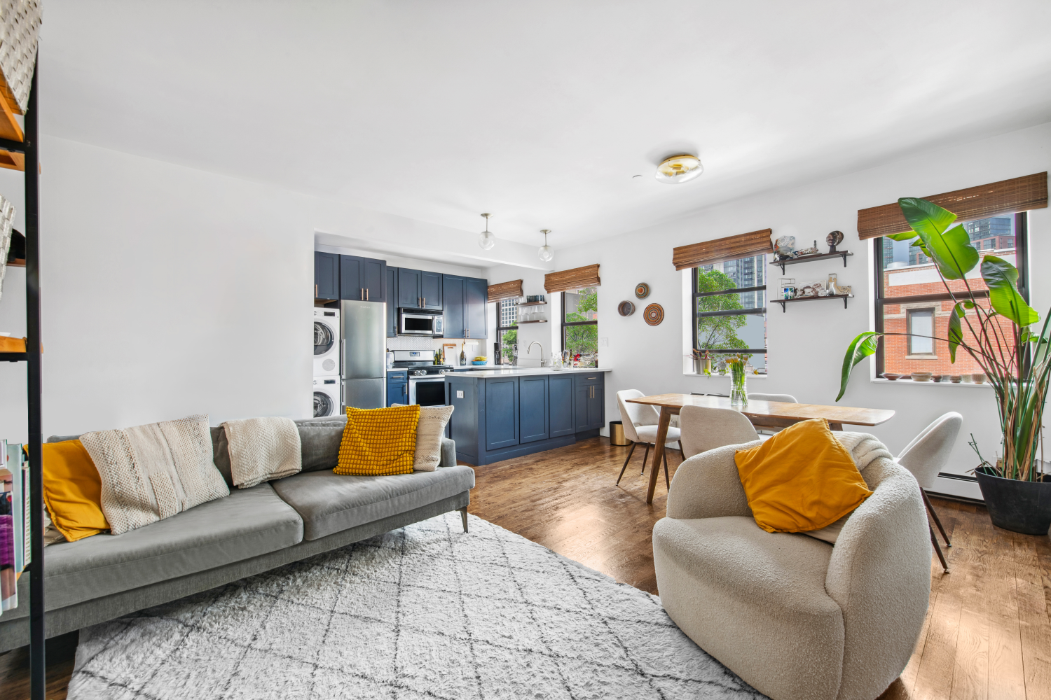 84 GREEN Street 4