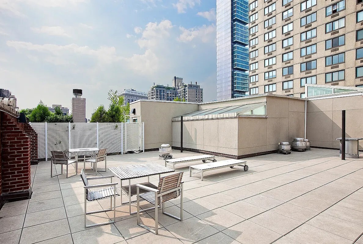 49 E 21ST Street 11D