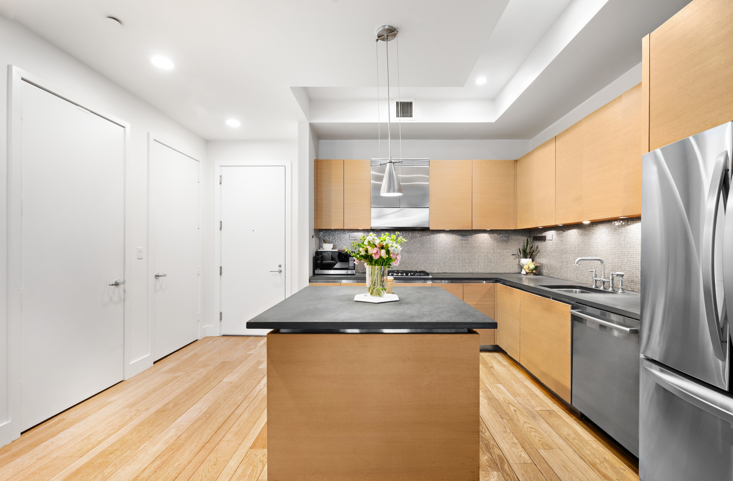 49 E 21ST Street 11D