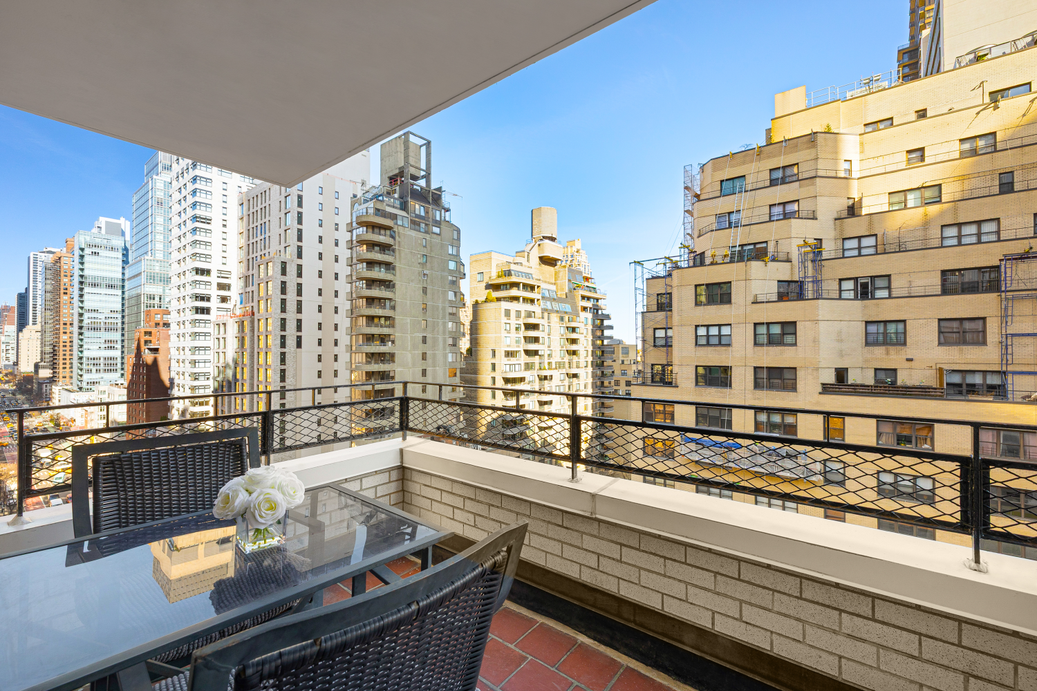 249 E 48TH Street 15D