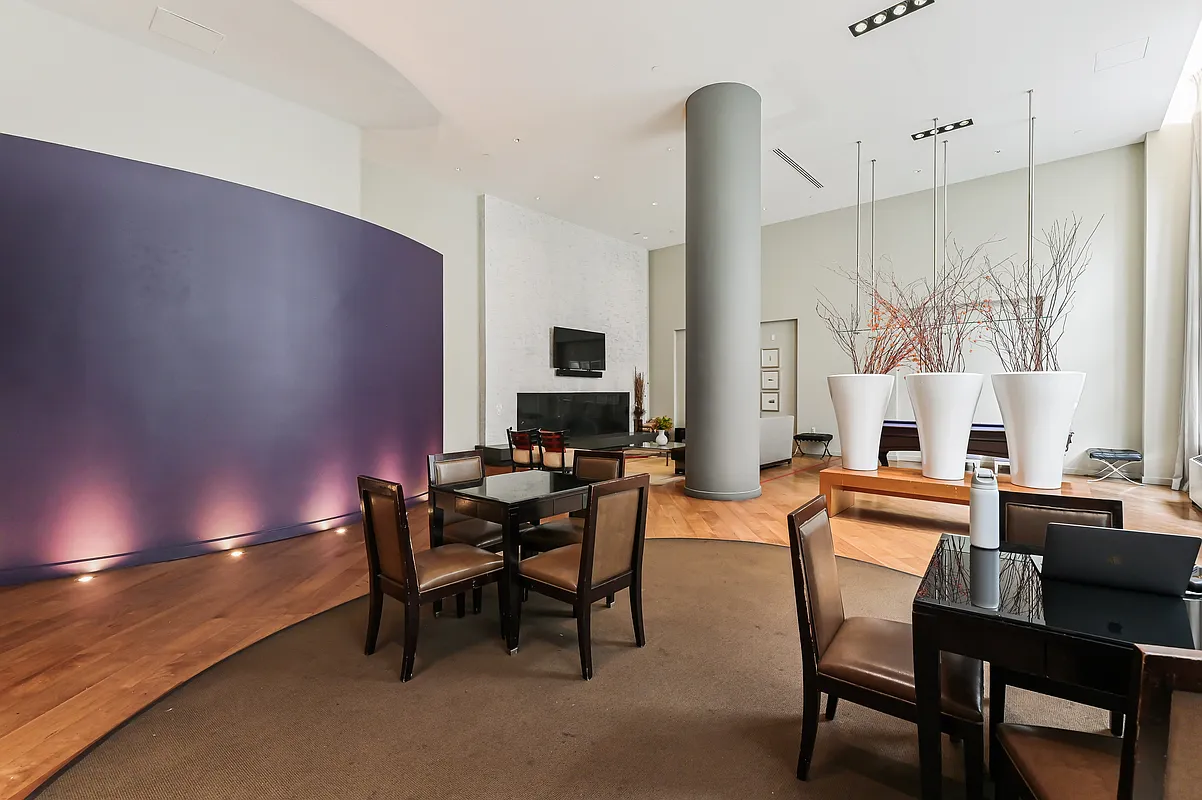325 5TH Avenue 34D
