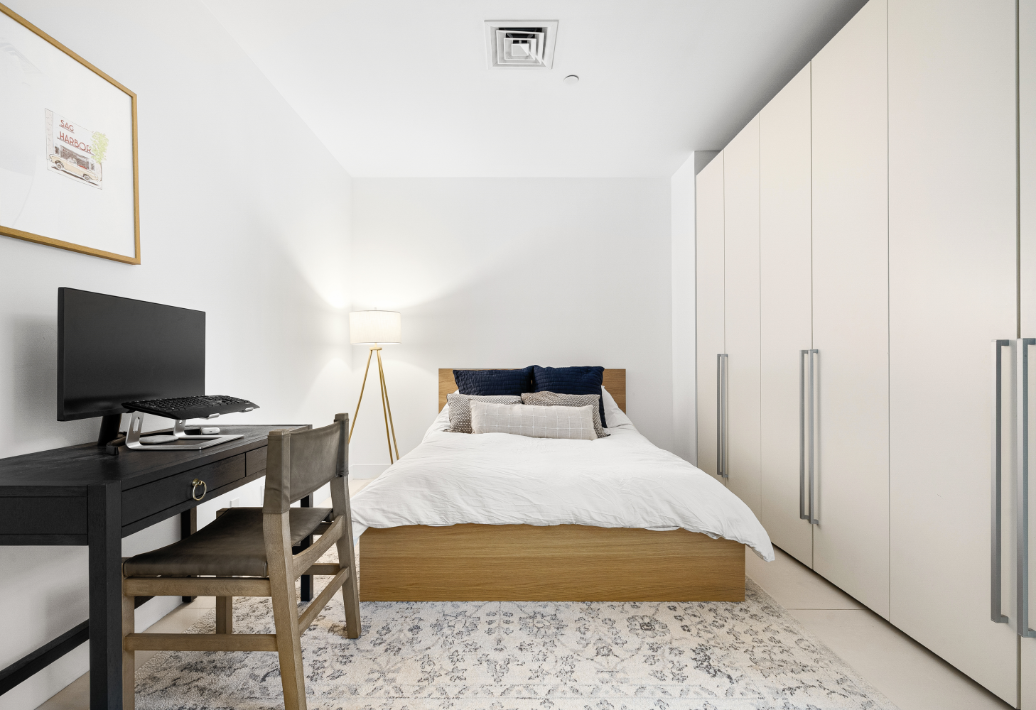 111 FULTON Street 318