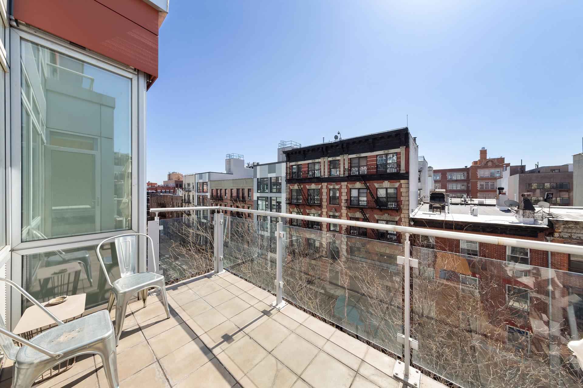 425 E 13TH Street 6G