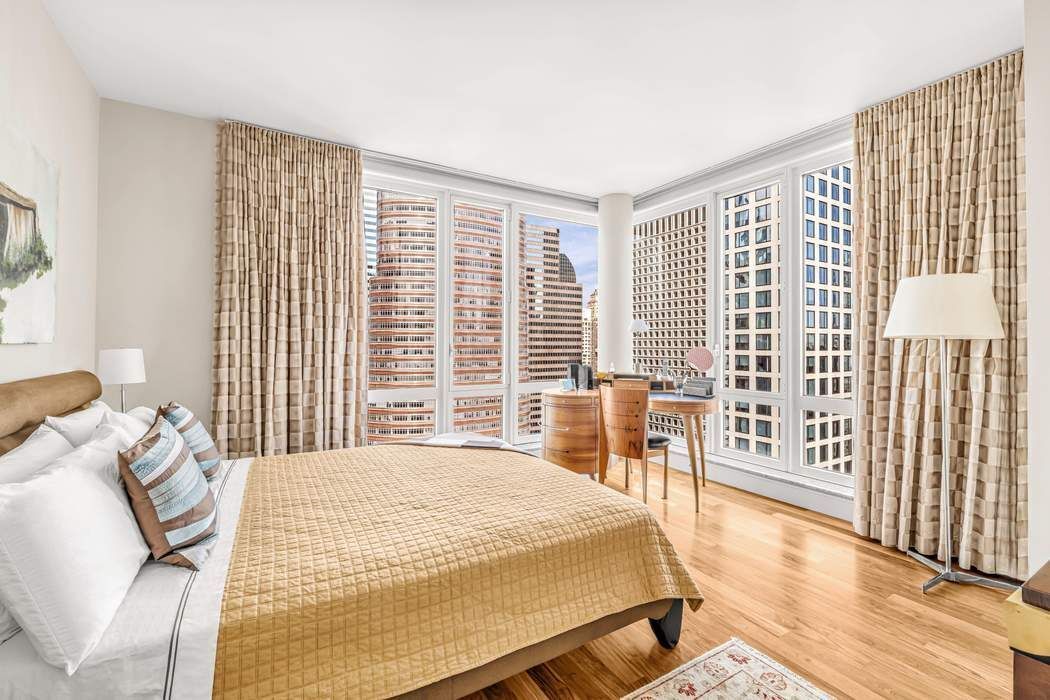 250 E 53rd Street 3101