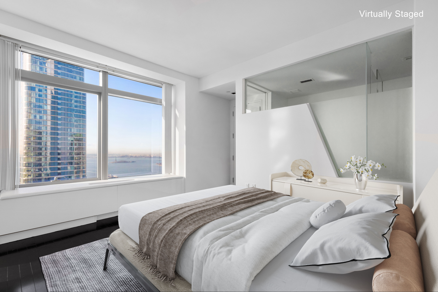 123 WASHINGTON Street 50H