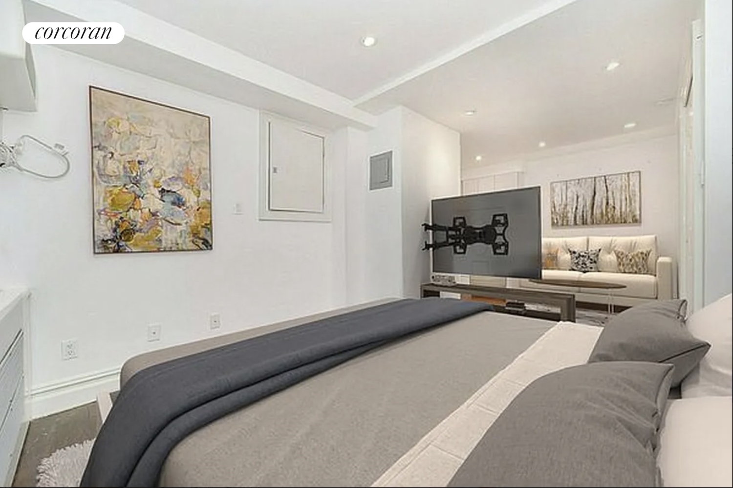 102 GREENWICH Avenue 14R