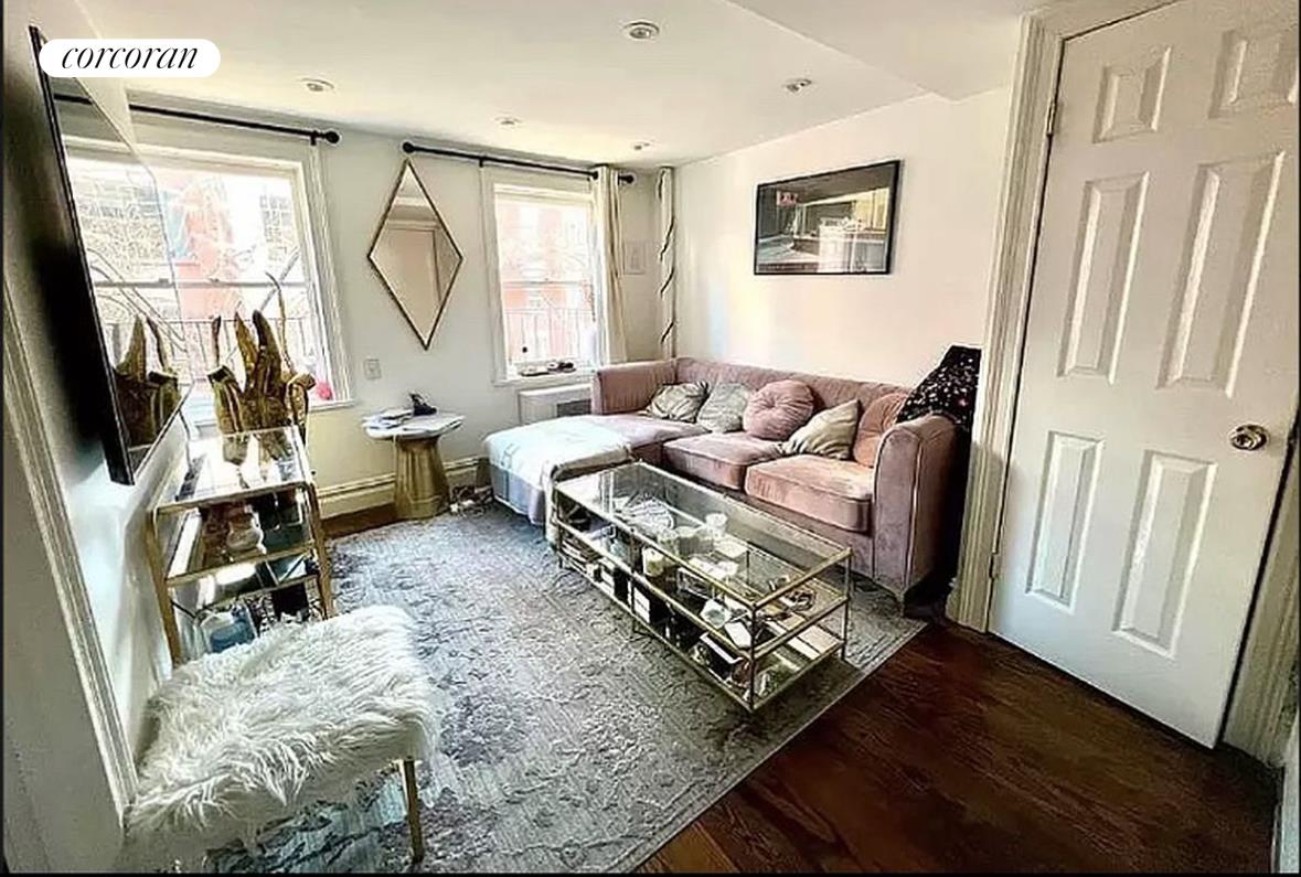 224 W 13TH Street 4F