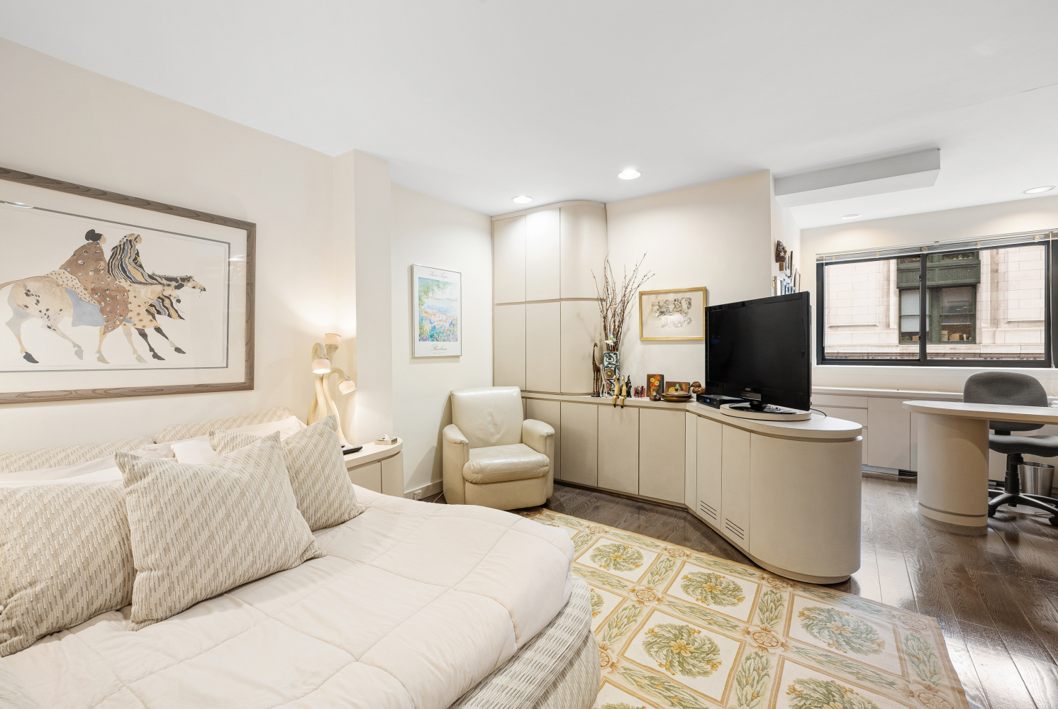 7 E 35TH Street 14A