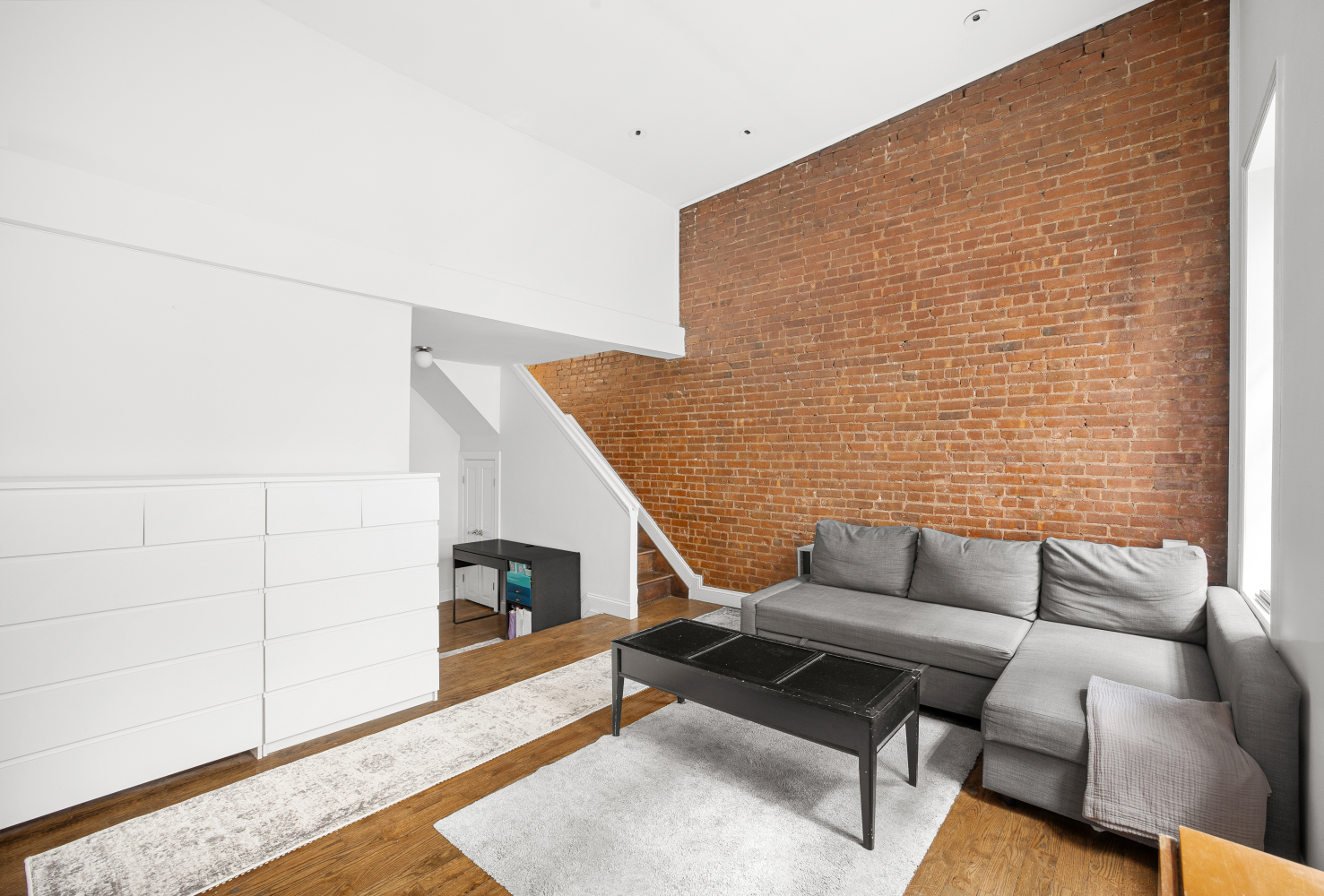 171 W 73RD Street 9