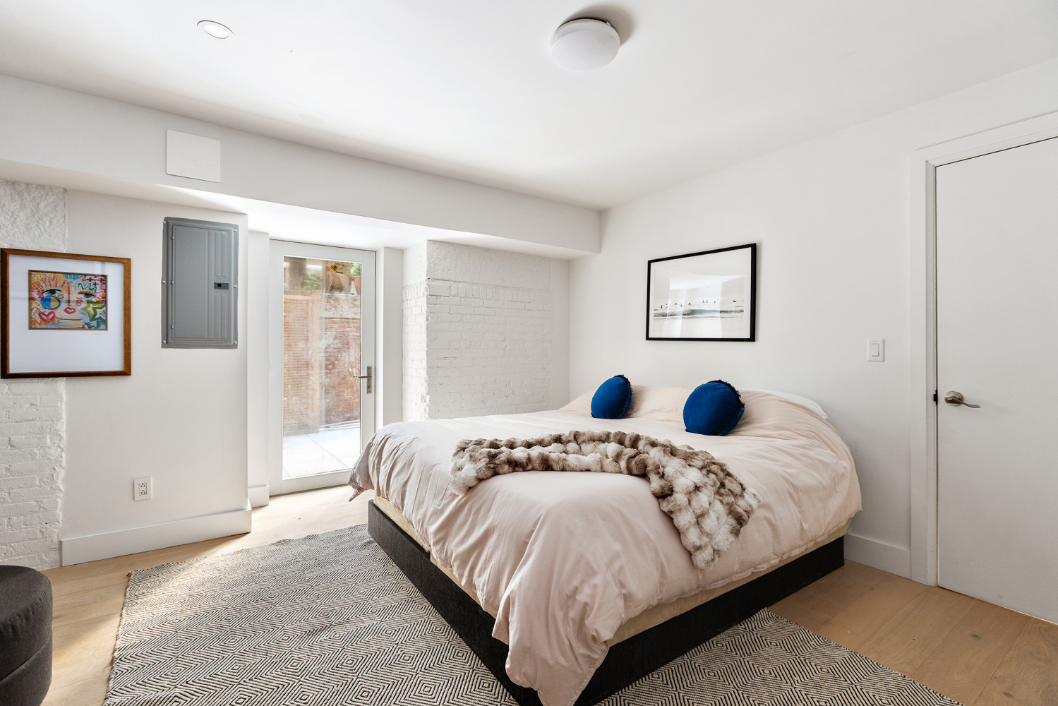 62 BEACH Street THA