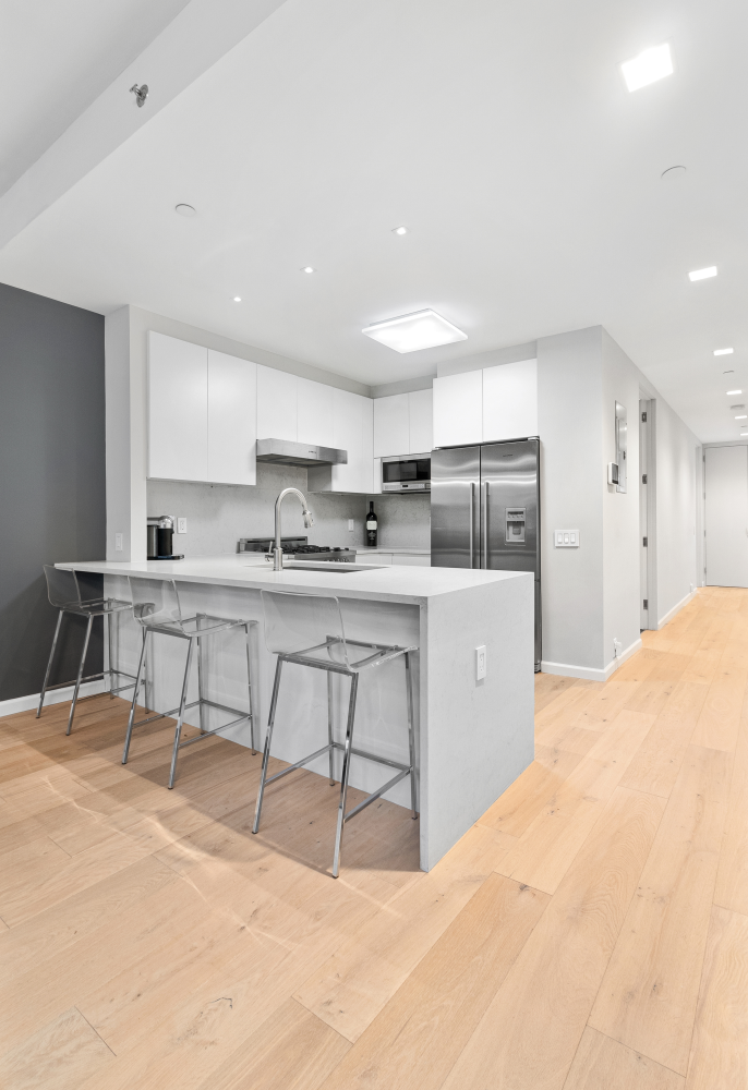 277 E 7TH Street 2