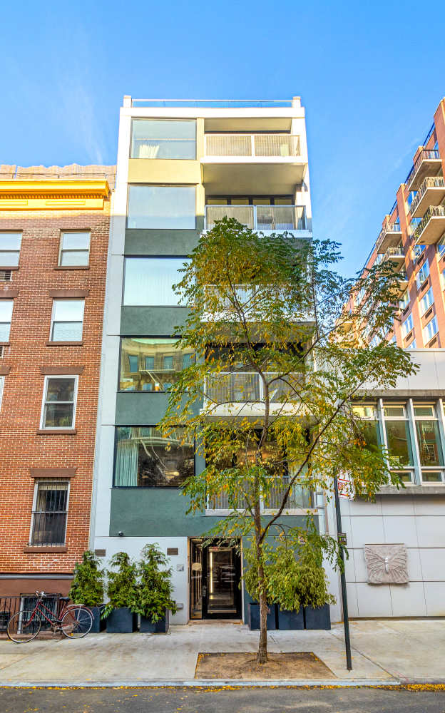 277 E 7TH Street 2