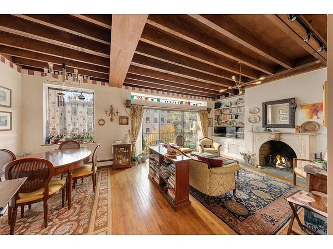 434 W 23RD Street D