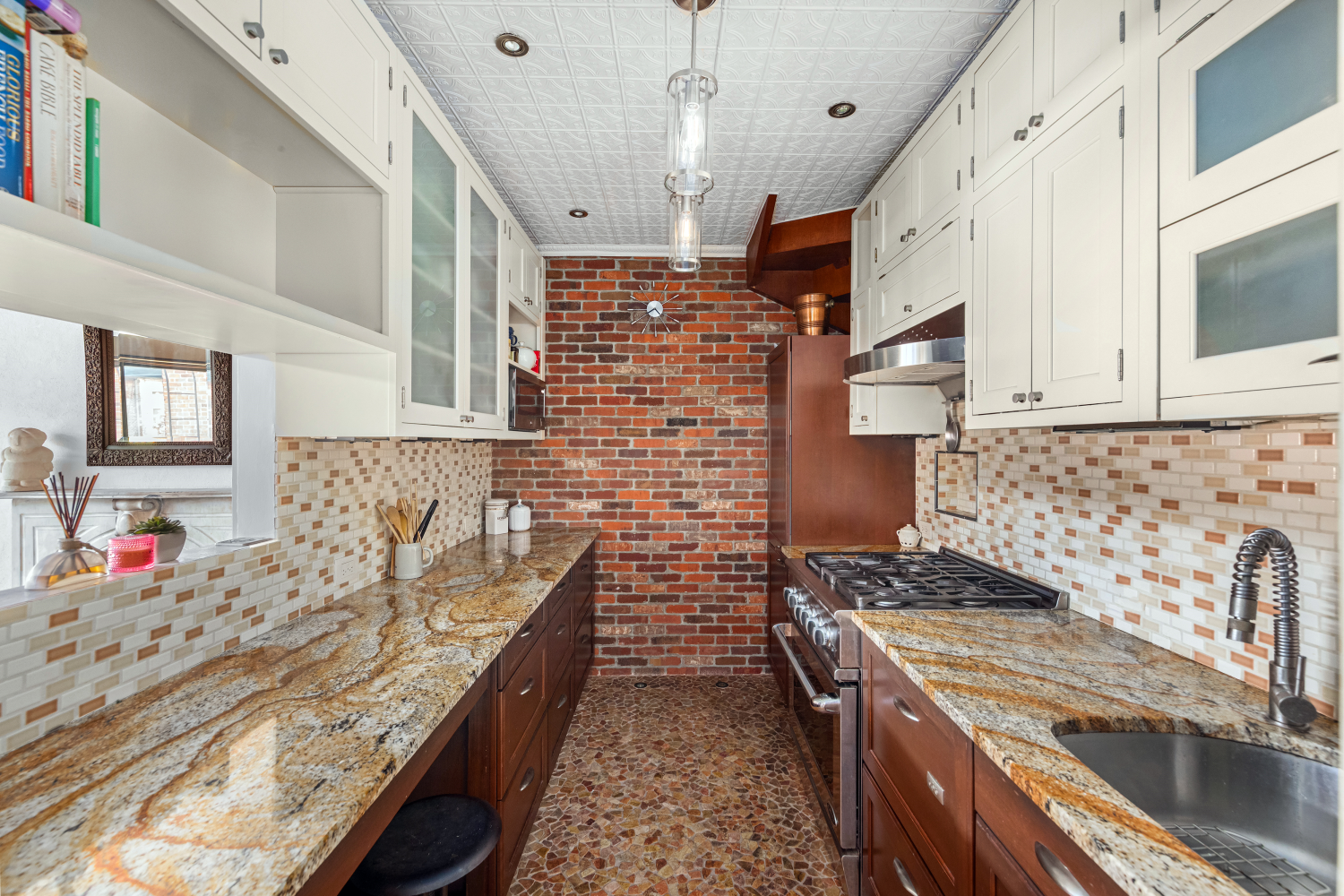 434 W 23RD Street D