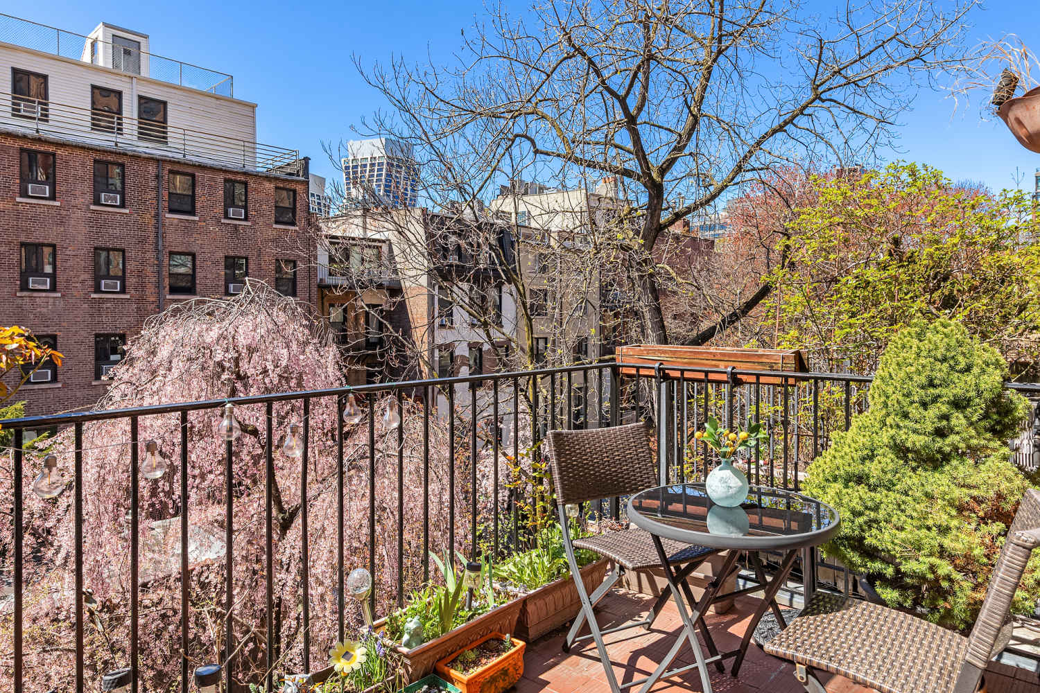 434 W 23RD Street D