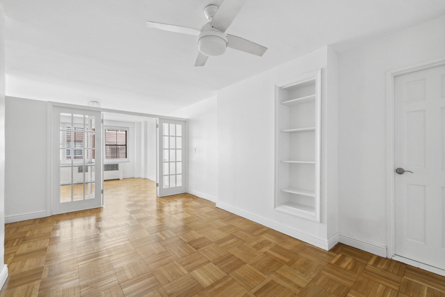 420 E 55TH Street 7T
