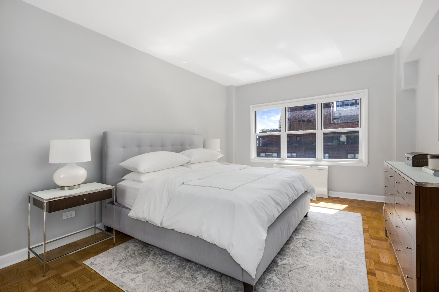 301 E 48TH Street 14J