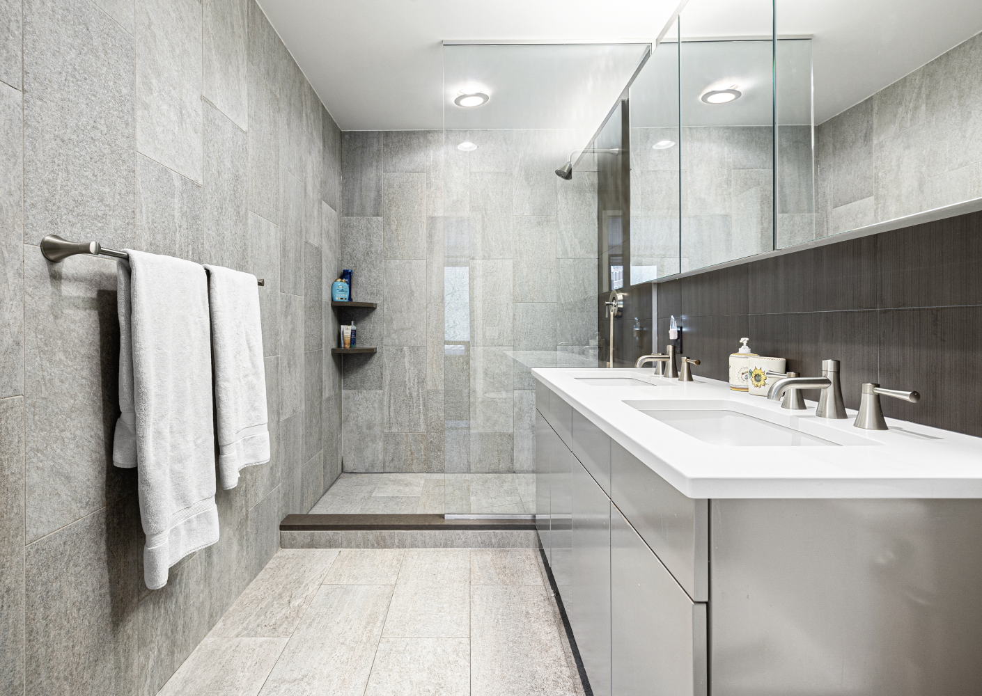 215 Avenue B #2B