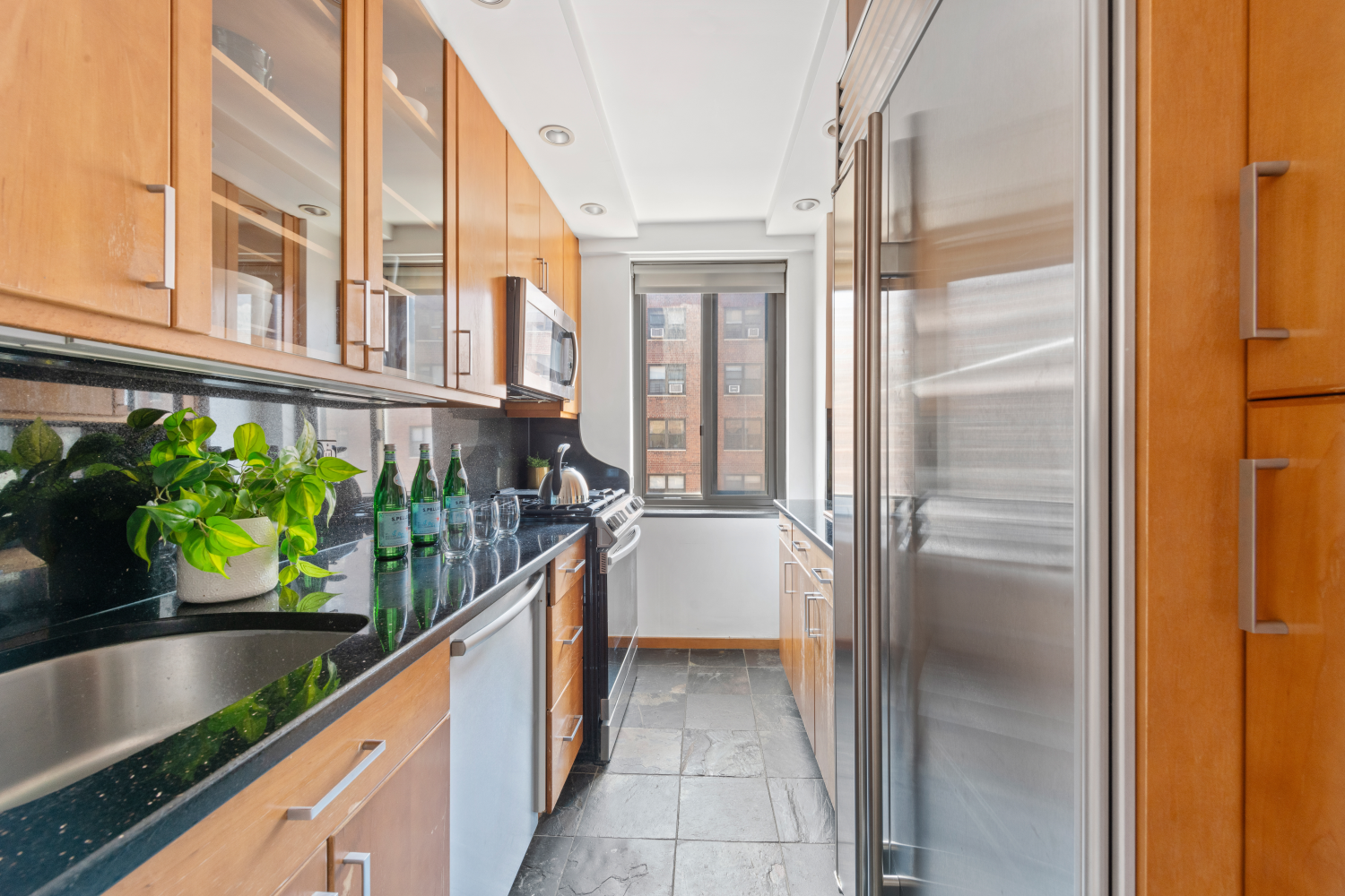 425 E 63RD Street E9D