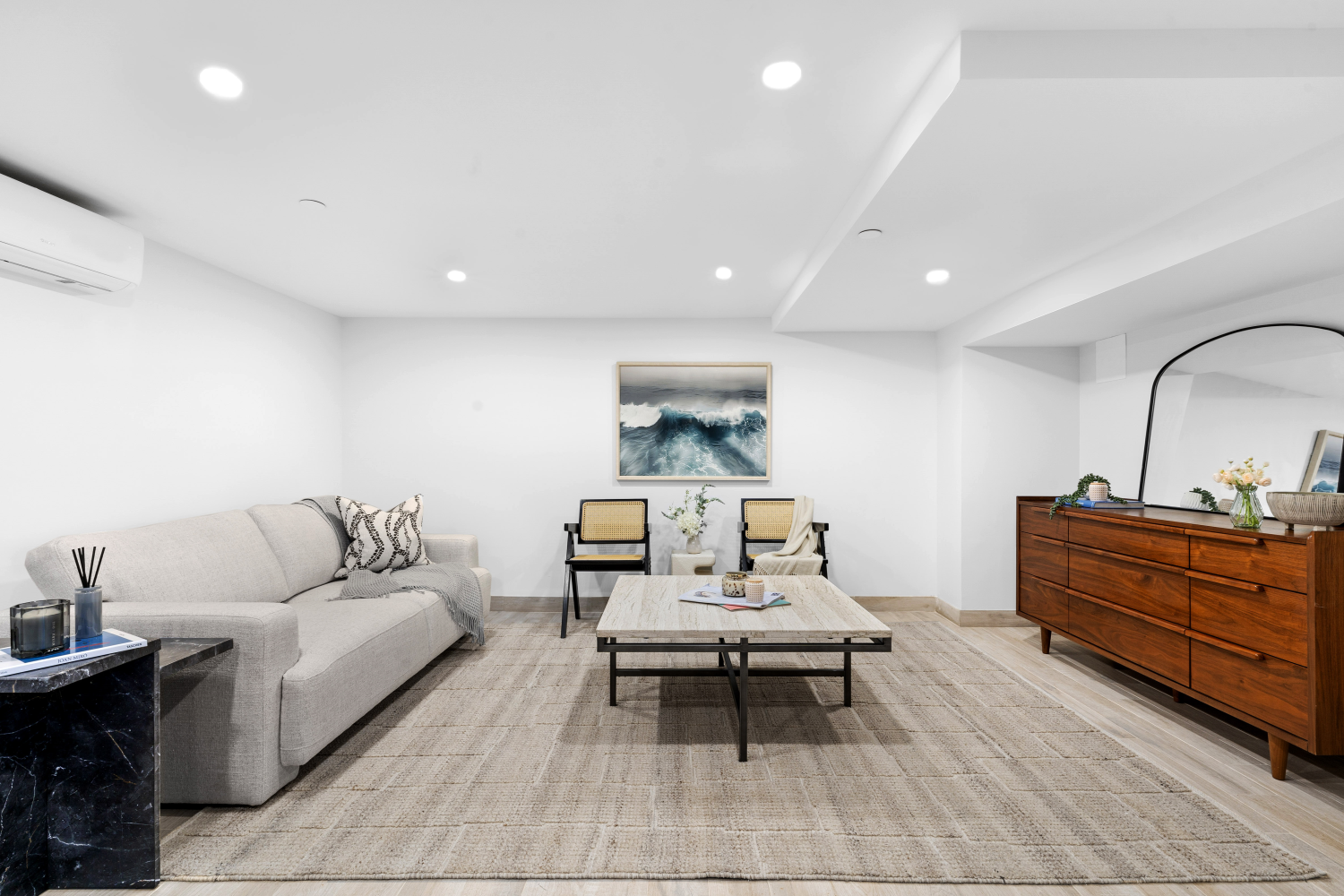 256 PUTNAM Avenue 1
