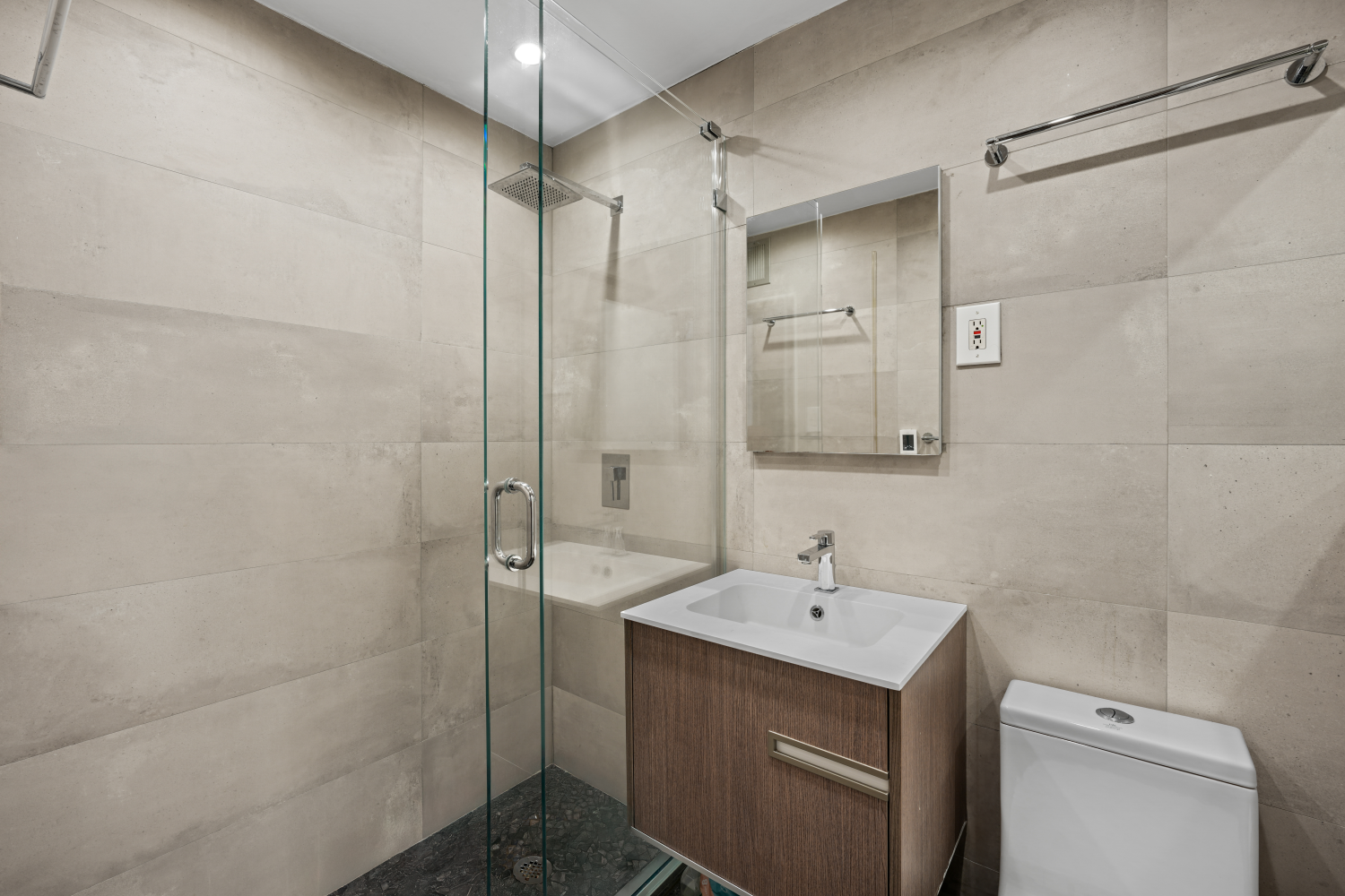 165 CHRISTOPHER Street 2K