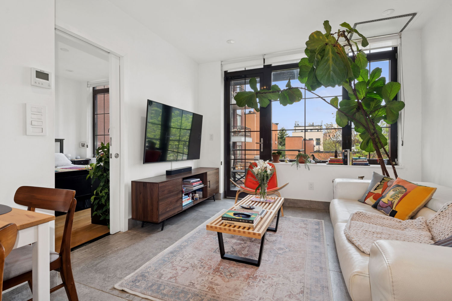 205 FROST Street 3R