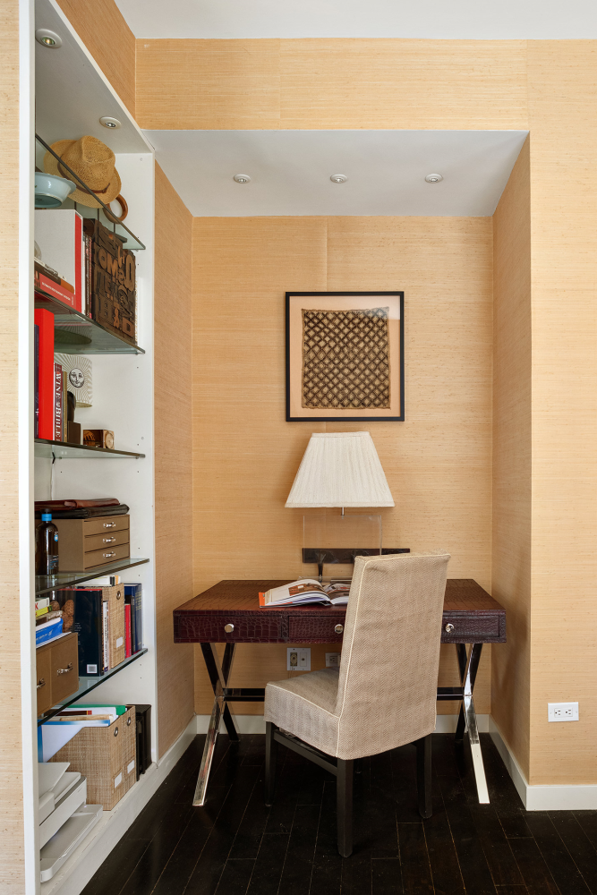 201 W 17TH Street 4C