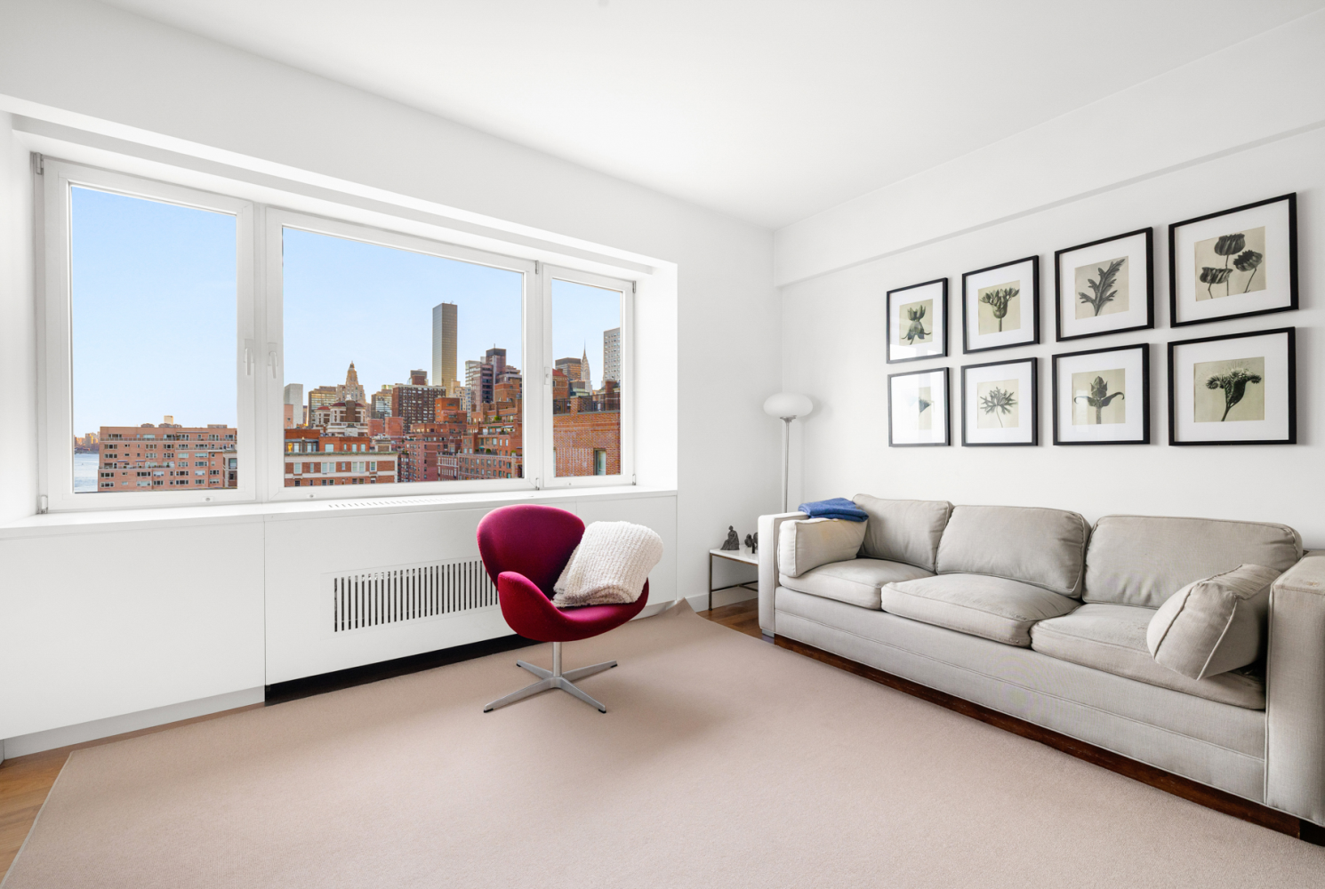 35 SUTTON Place 20A