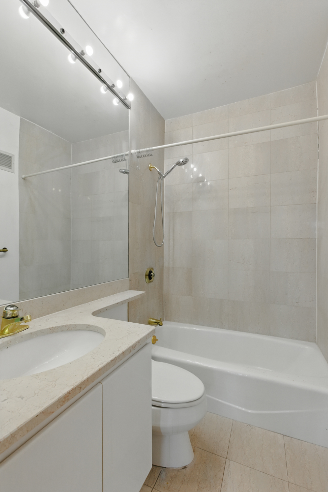 222 RIVERSIDE Drive 5A