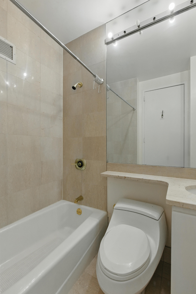 222 RIVERSIDE Drive 5A