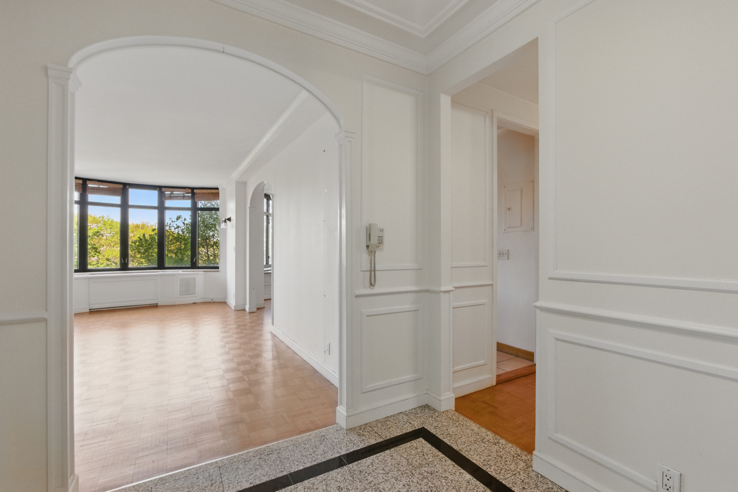 222 RIVERSIDE Drive 5A