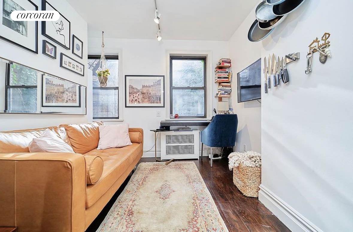226 W 13TH Street 6