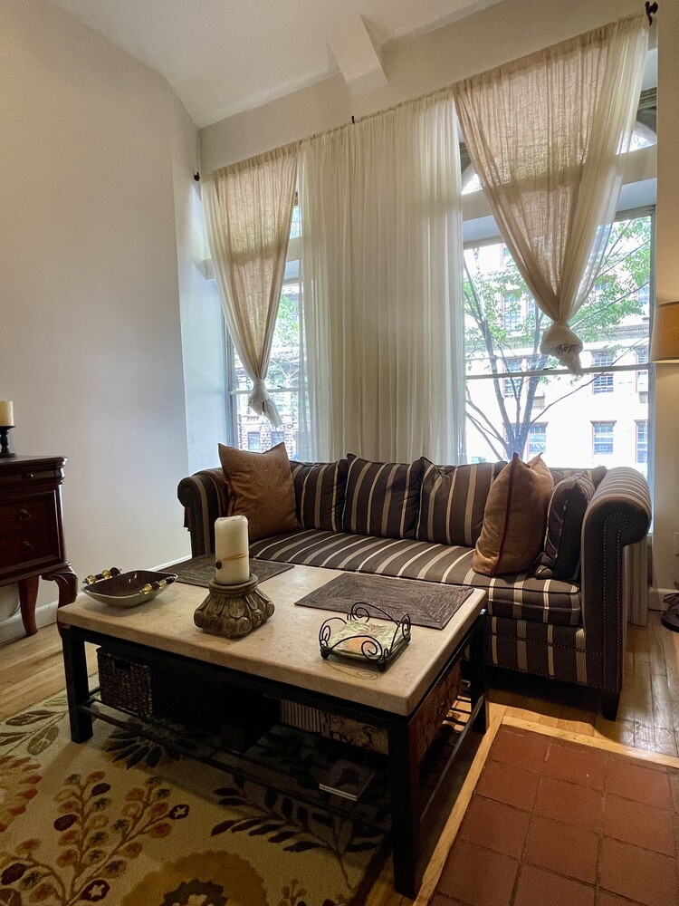 304 W 88TH Street 1D