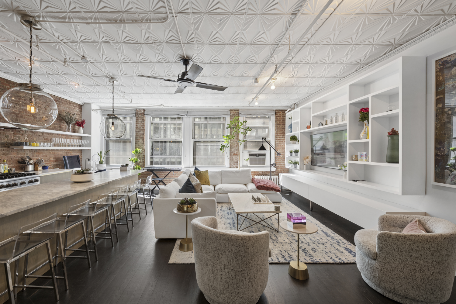 143 W 27TH Street 3F
