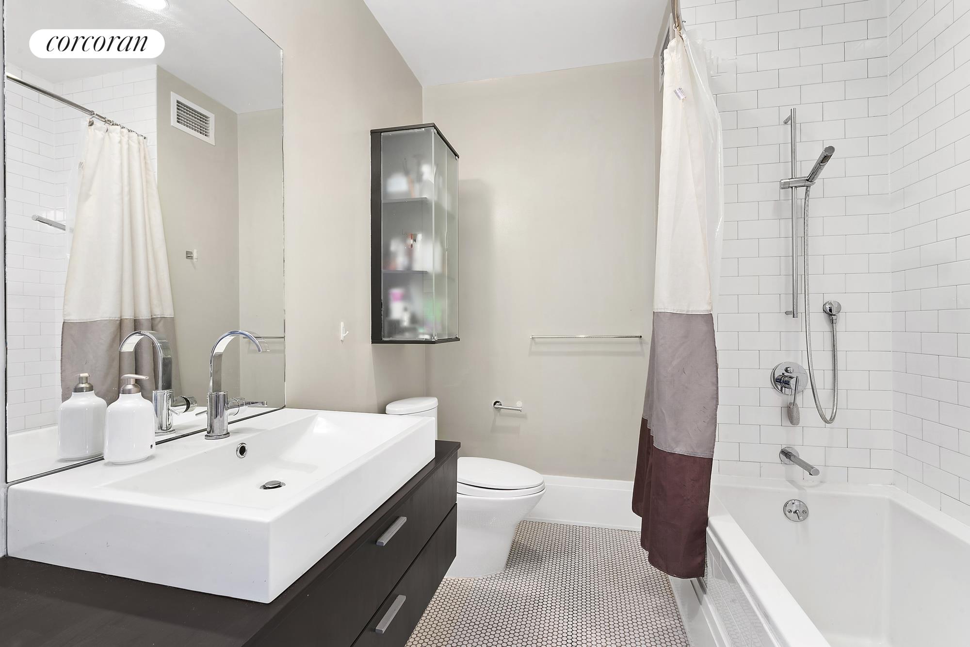 50 PINE Street PH12N