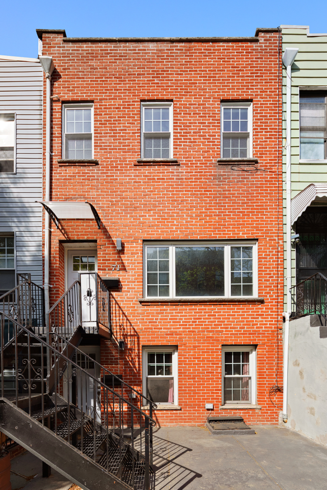 71 16TH Street
