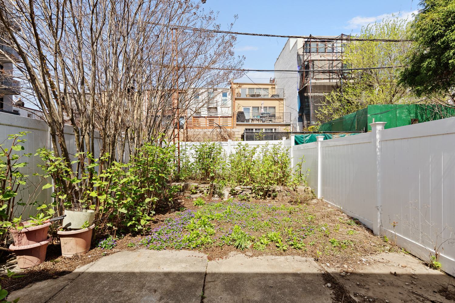 71 16TH Street