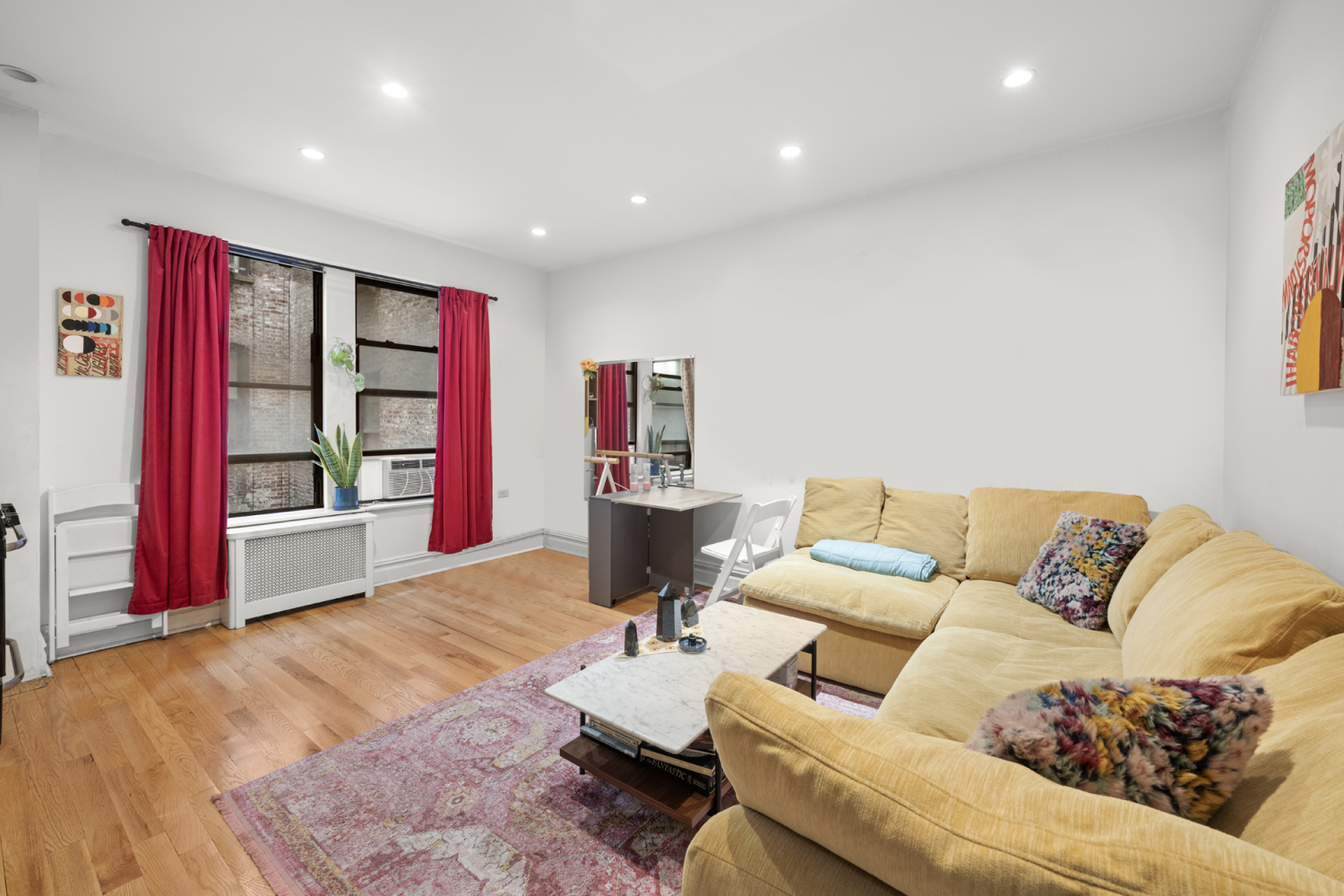 750 RIVERSIDE Drive 2B