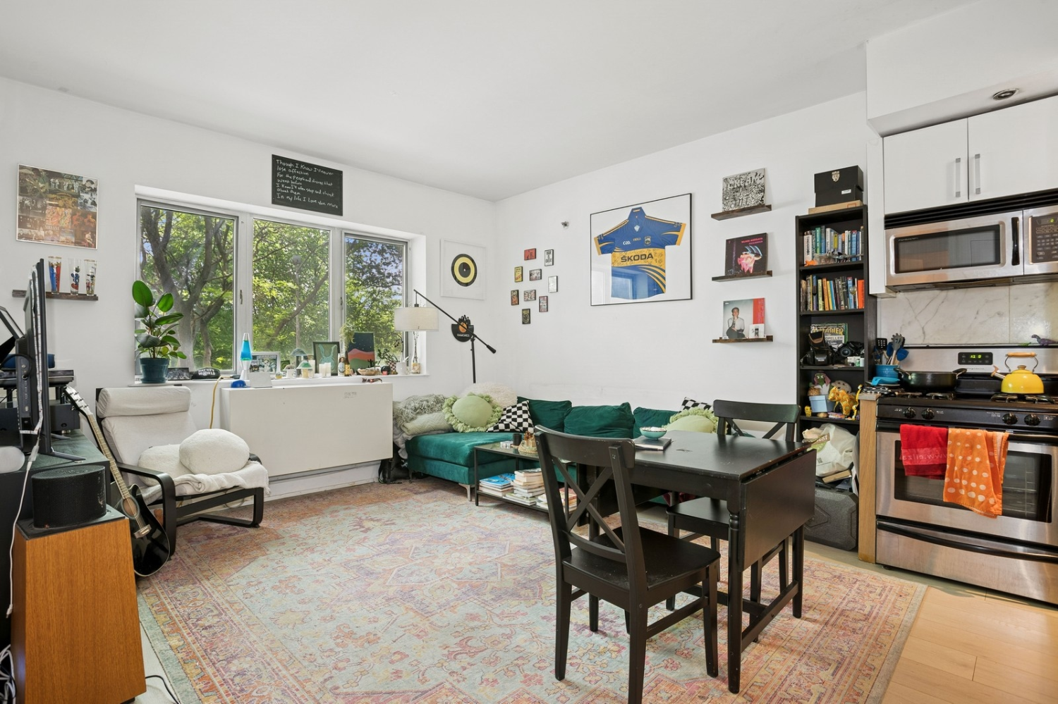 100 MASPETH Avenue 2B