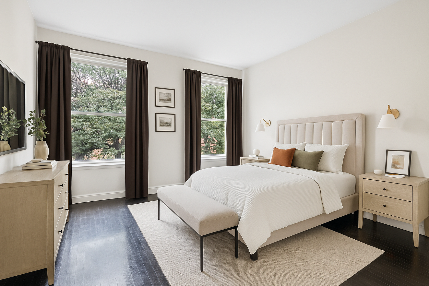 262 W 25TH Street