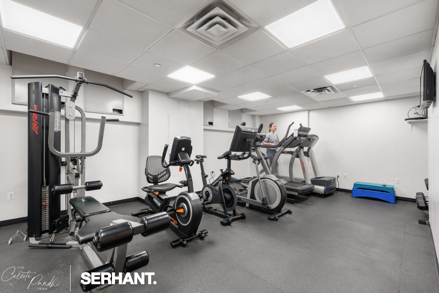 250 E 30TH Street 8D