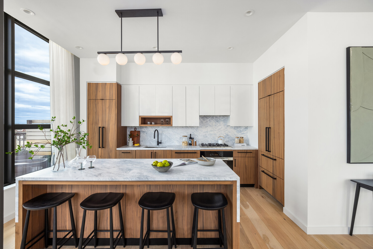 29 HURON Street 12DE